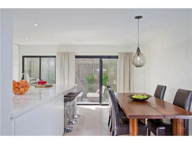 Unit for sale at 906 E Avenue, Coronado, CA 92118
