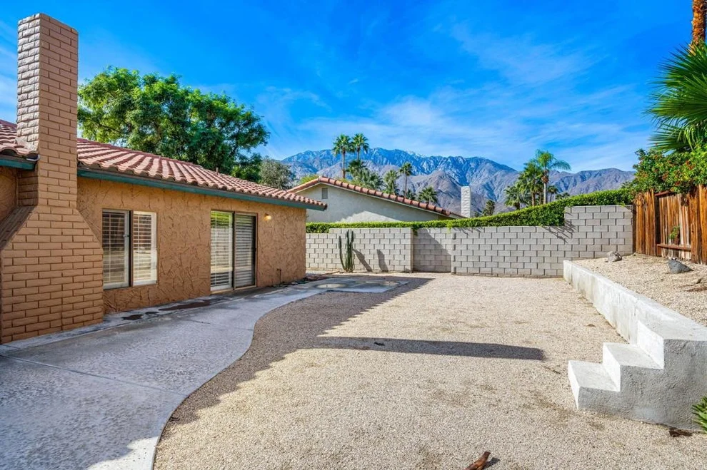Unit for sale at 1310 E Del Mar Way, Palm Springs, CA 92262