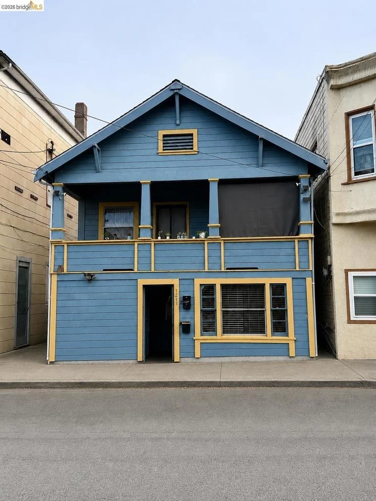 Unit for sale at 1211 1211 Wanda St, Crockett, CA 94525