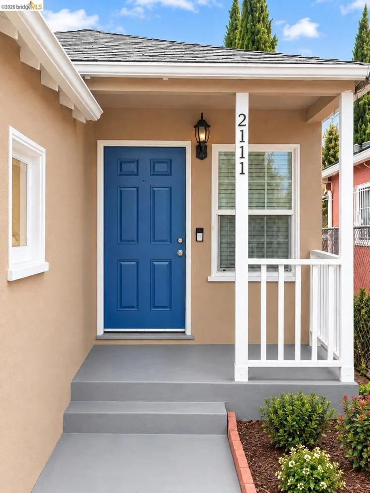 Unit for sale at 2111 100Th Ave, Oakland, CA 94603