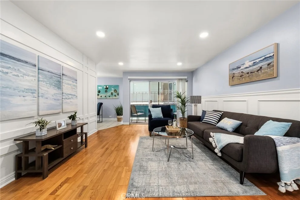 Unit for sale at 3939 E Allin Street, Long Beach, CA 90803