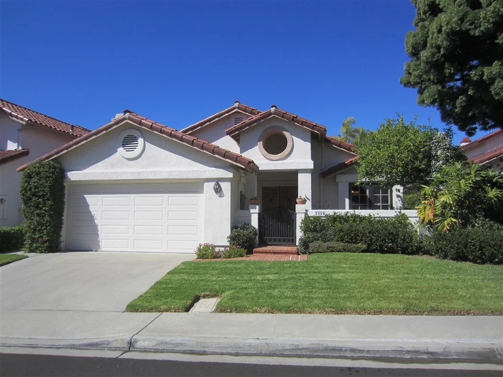 Unit for sale at 3946 Caminito Cassis, San Diego, CA 92122