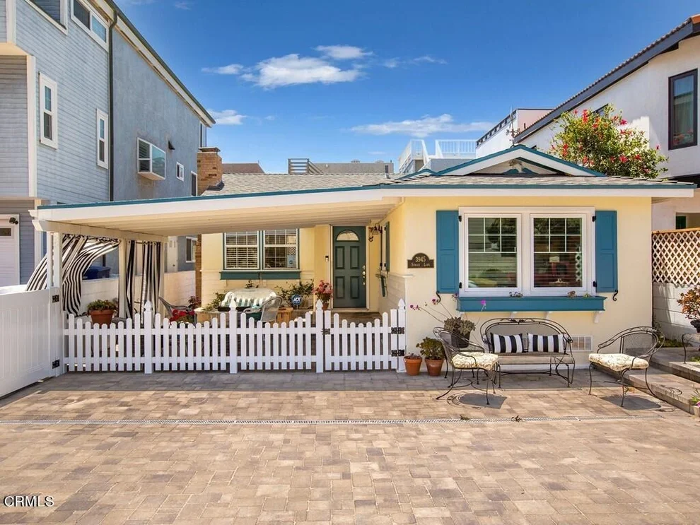Unit for sale at 3945 Sunset Lane, Oxnard, CA 93035