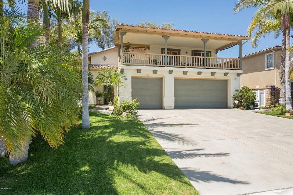 Unit for sale at 687 Corte Estrella, Camarillo, CA 93010