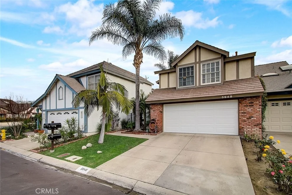 Unit for sale at 5948 E Calle Principia, Anaheim Hills, CA 92807