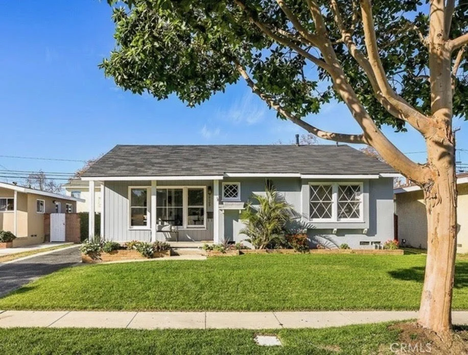 Unit for sale at 20105 Hinsdale Avenue, Torrance, CA 90503