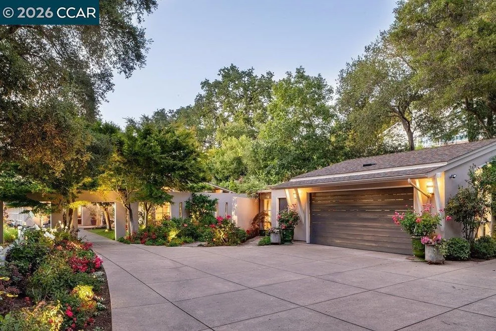 Unit for sale at 371 Camino Sobrante, Orinda, CA 94563