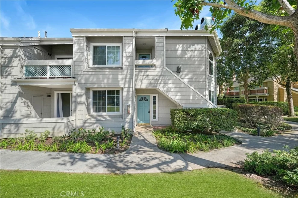 Unit for sale at 7532 Seaspring, Huntington Beach, CA 92648