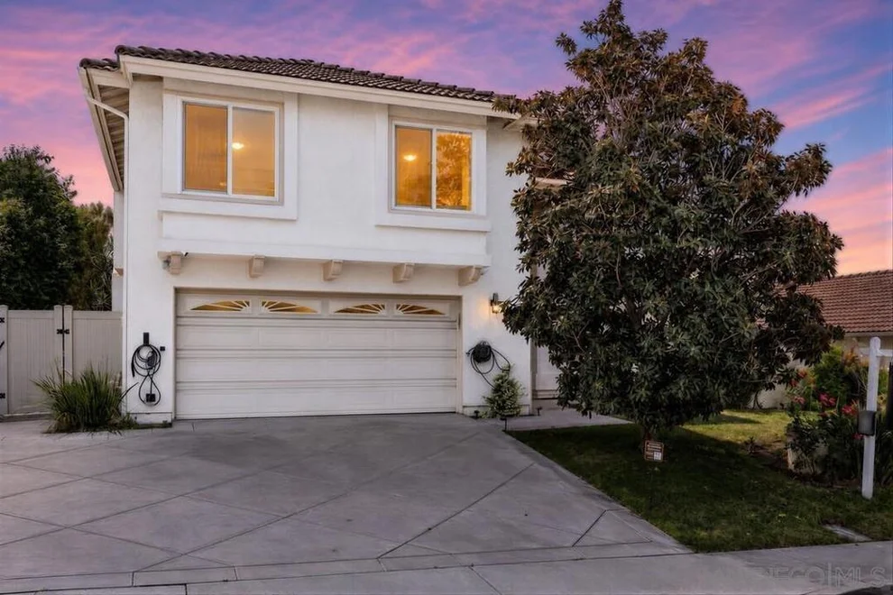 Unit for sale at 11655 Cebada Ct, San Diego, CA 92124