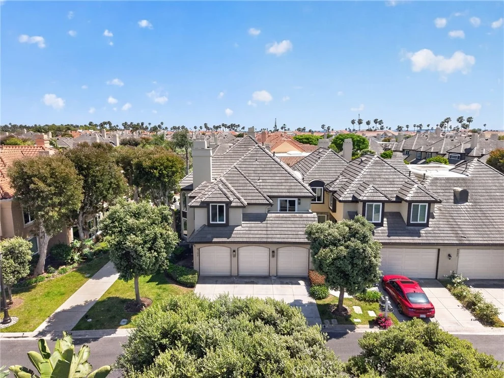 Unit for sale at 6102 Greenbrier Drive, Huntington Beach, CA 92648
