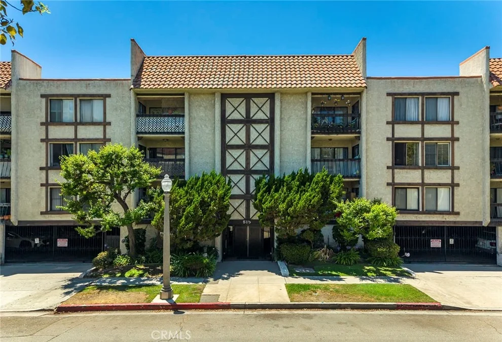 Unit for sale at 515 N Jackson, Glendale, CA 91206