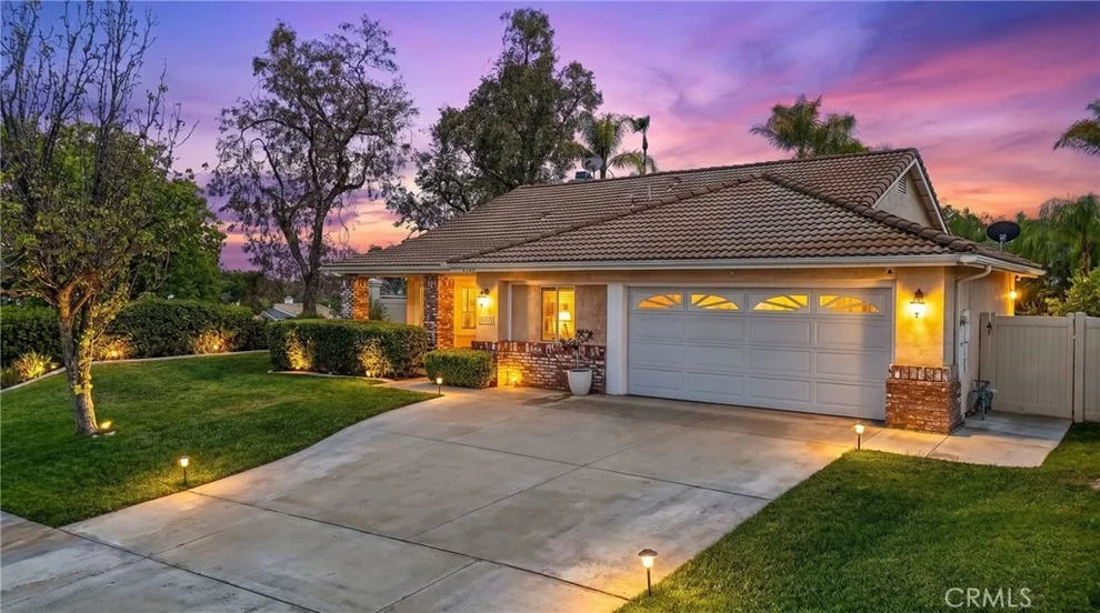 Unit for sale at 42343 Camino Romo, Temecula, CA 92592