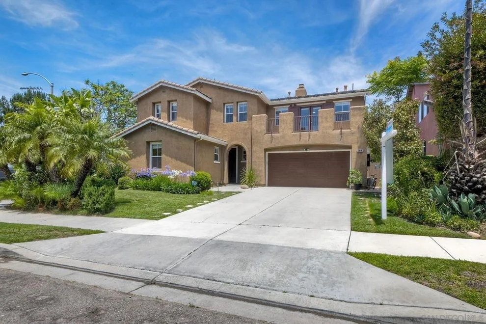 Unit for sale at 9810 Deer Ridge Pl, San Diego, CA 92127