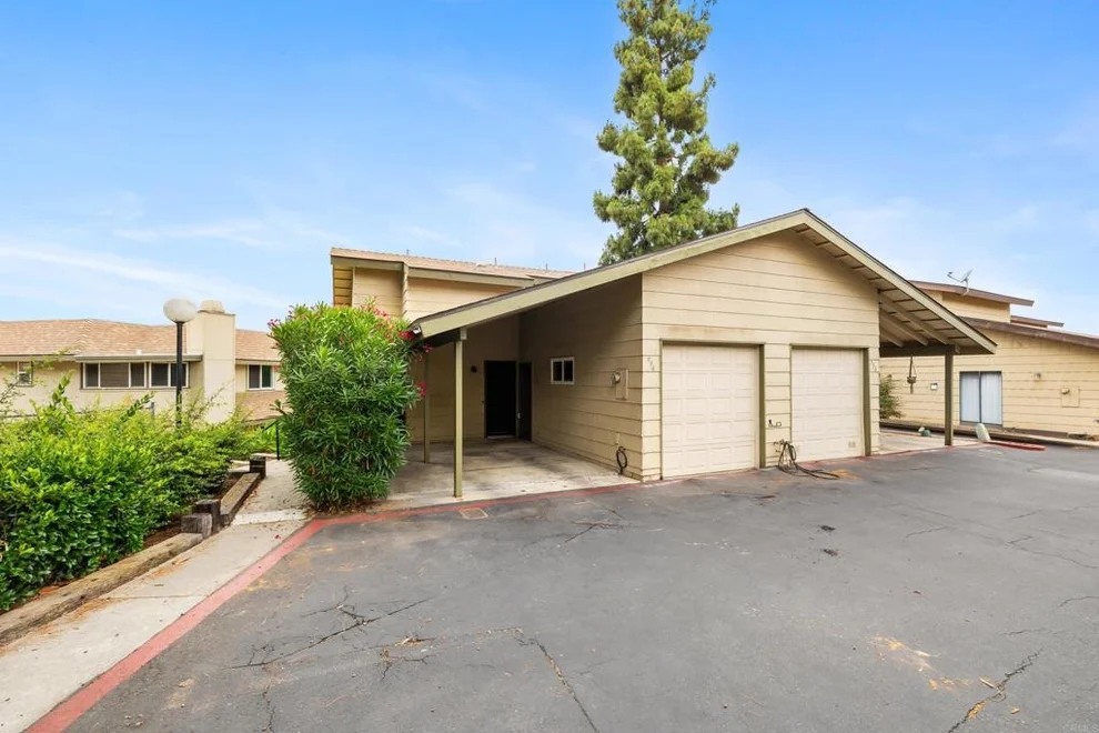 Unit for sale at 996 Marlin Drive, Vista, CA 92084