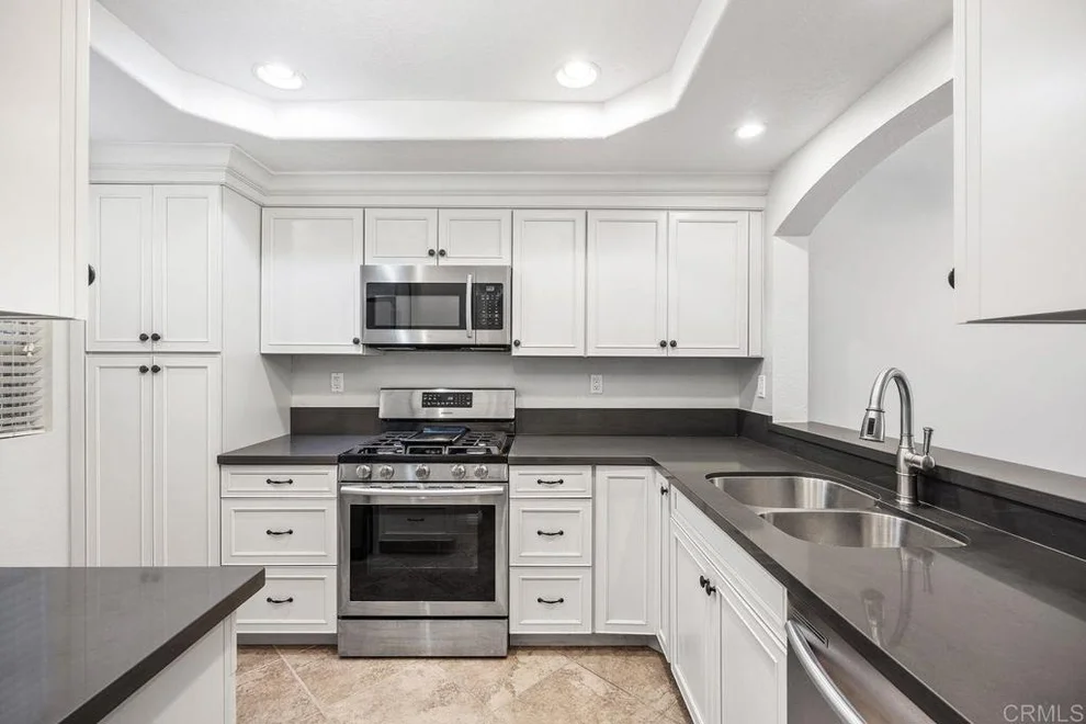 Unit for sale at 750 Breeze Hill Rd, Vista, CA 92081