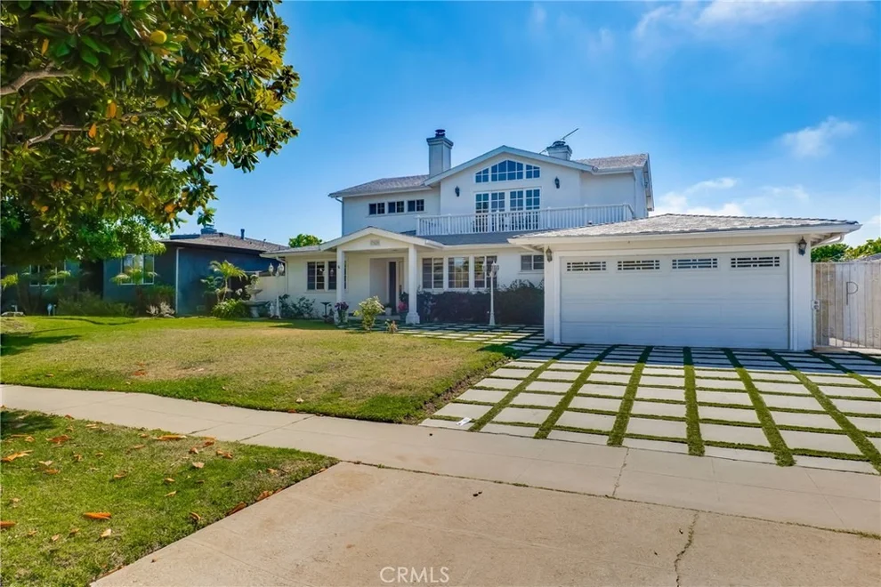 Unit for sale at 7029 Arizona Avenue, Los Angeles, CA 90045