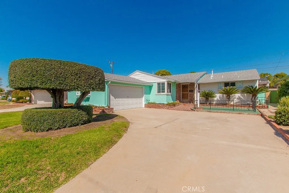 Unit for sale at 15332 La Barca Drive, La Mirada, CA 90638