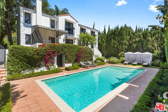 Unit for sale at 1151 N DOHENY Drive, Los Angeles, CA 90069