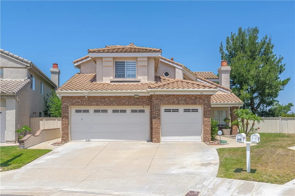 Unit for sale at 1011 S Mountcrest Court, Anaheim, CA 92808