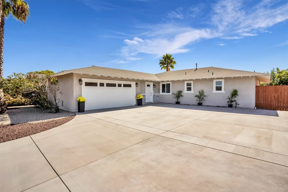 Unit for sale at 4453 Governor Dr, San Diego, CA 92122