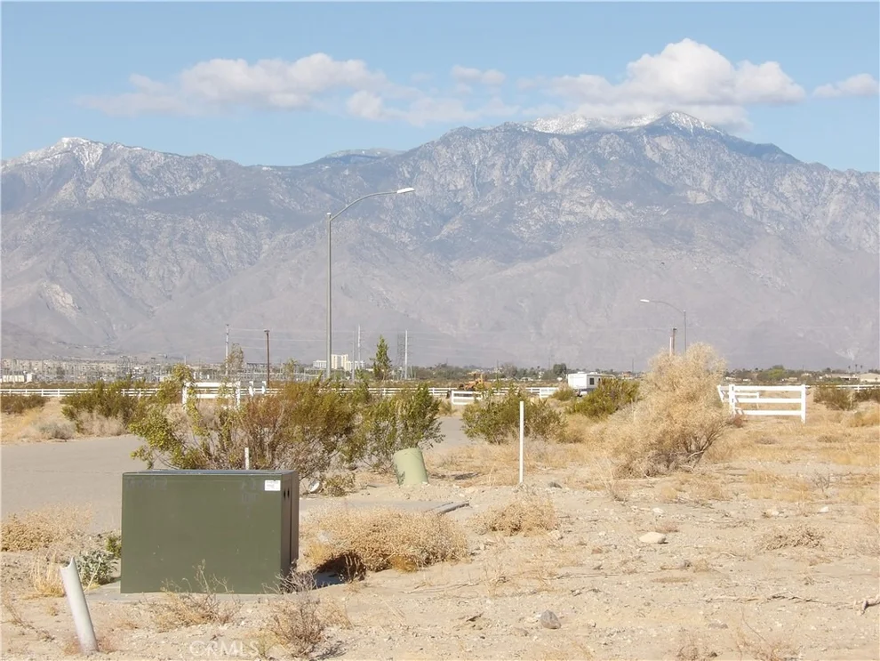 Unit for sale at 75186 Hidden Springs, Thousand Palms, CA 92276