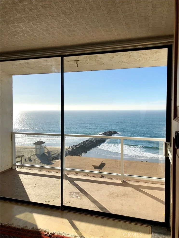 Unit for sale at 615 Esplanade, Redondo Beach, CA 90277