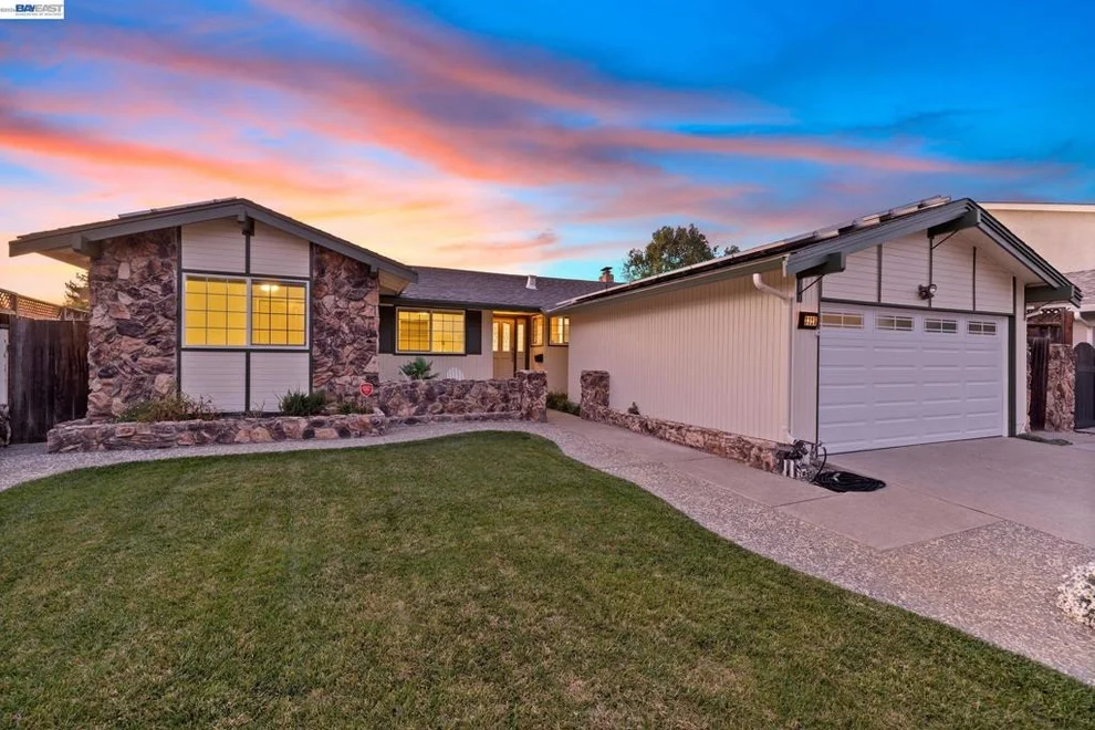 Unit for sale at 3325 Hudson Pl, Fremont, CA 94536