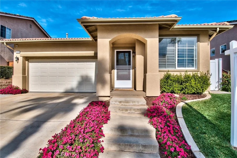 Unit for sale at 3360 Redport Drive, Corona, CA 92881