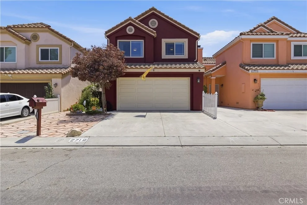Unit for sale at 2716 Madrid Court, South Gate, CA 90280