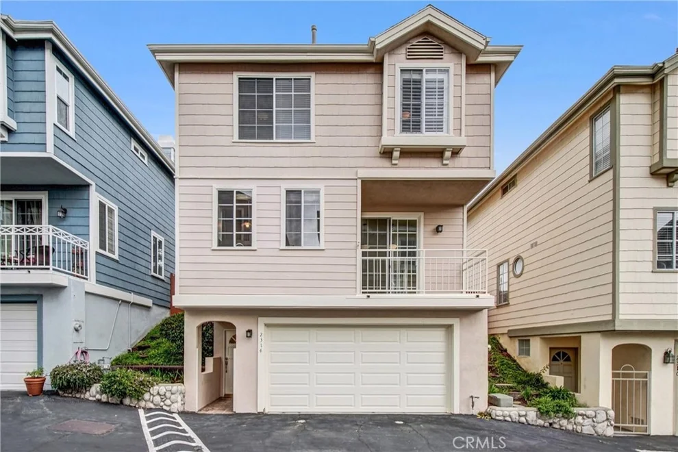 Unit for sale at 2314 241st, Lomita, CA 90717