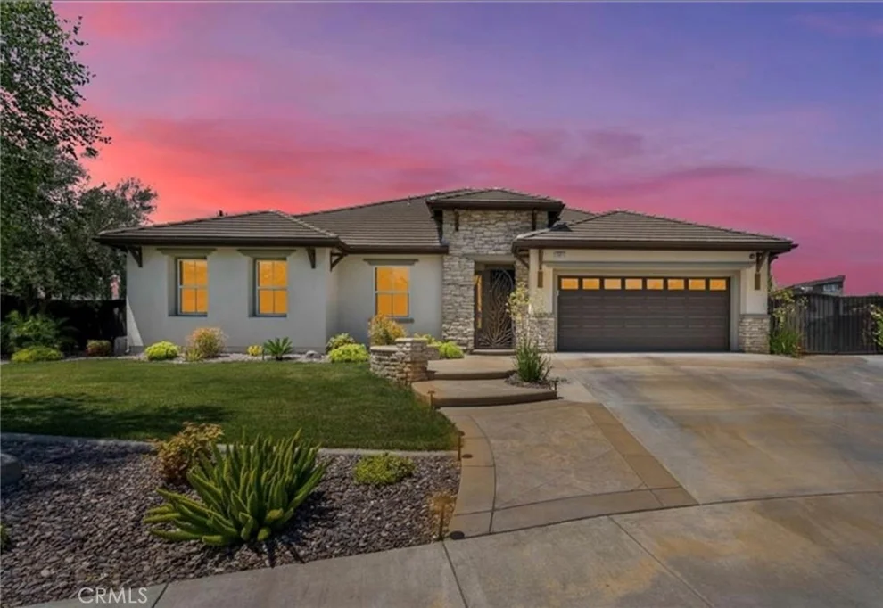 Unit for sale at 35815 Red Bluff, Murrieta, CA 92562