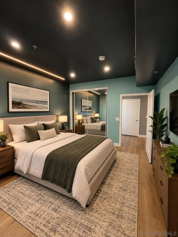 Unit for sale at 1642 7th Ave, San Diego, CA 92101