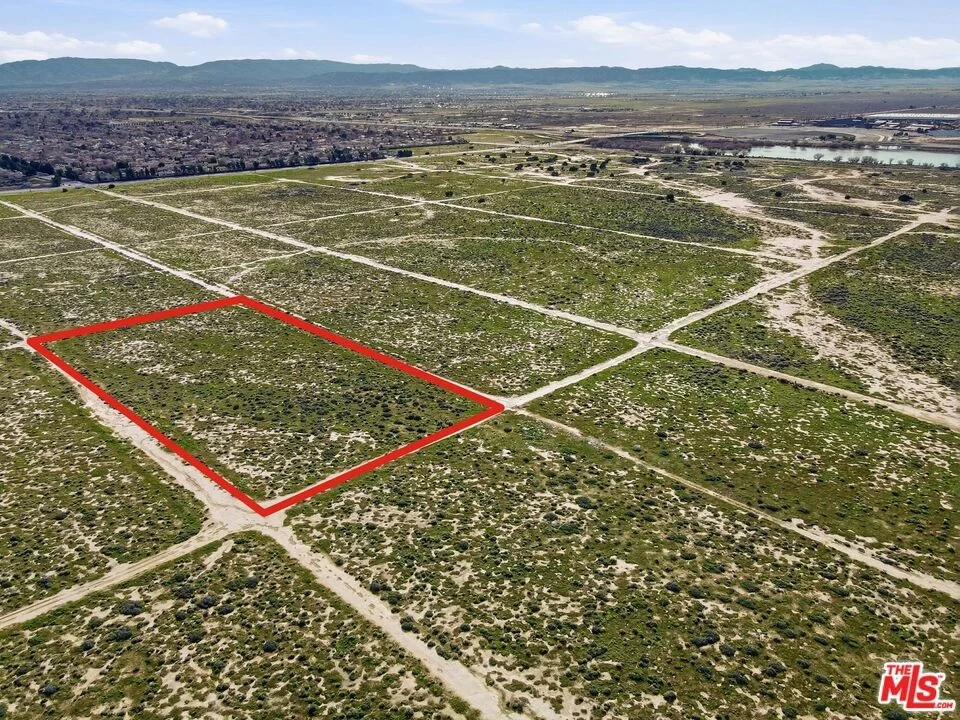 Unit for sale at 0 Avenue G-6 & 15th Street West Street, Lancaster, CA 93536
