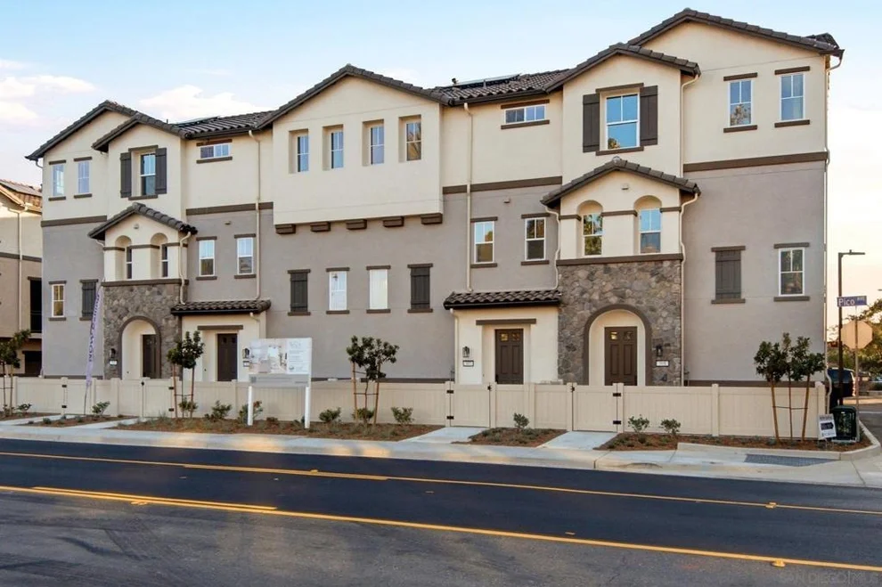 Unit for sale at 404 Zoey Ln, San Marcos, CA 92069