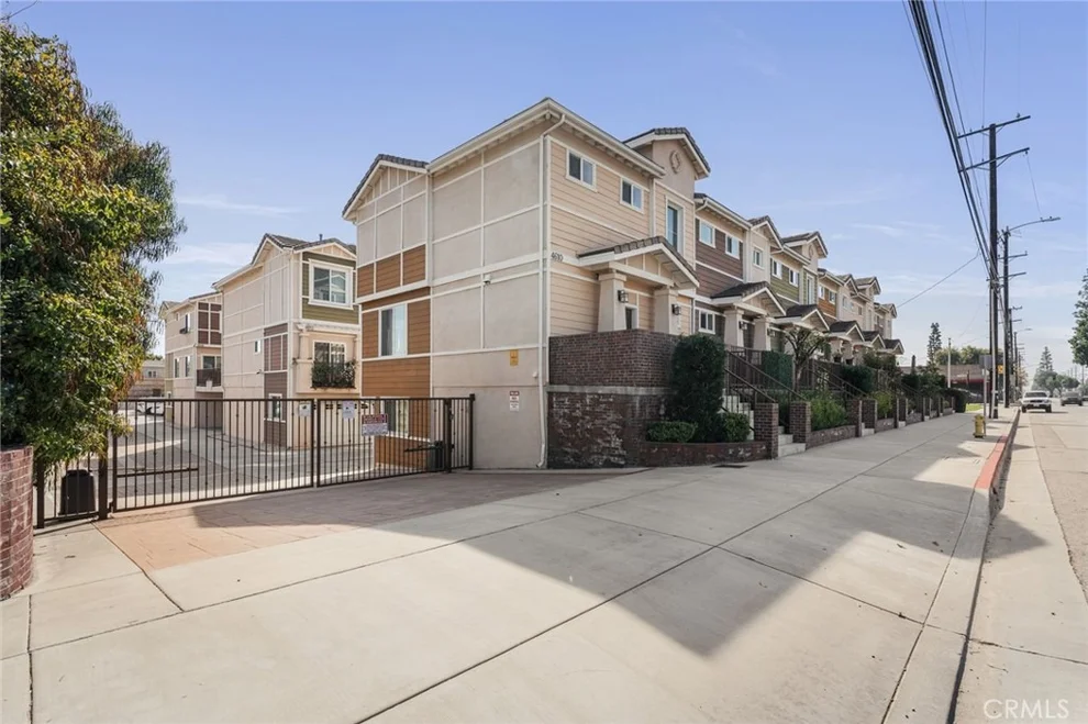 Unit for sale at 4612 Peck, El Monte, CA 91732