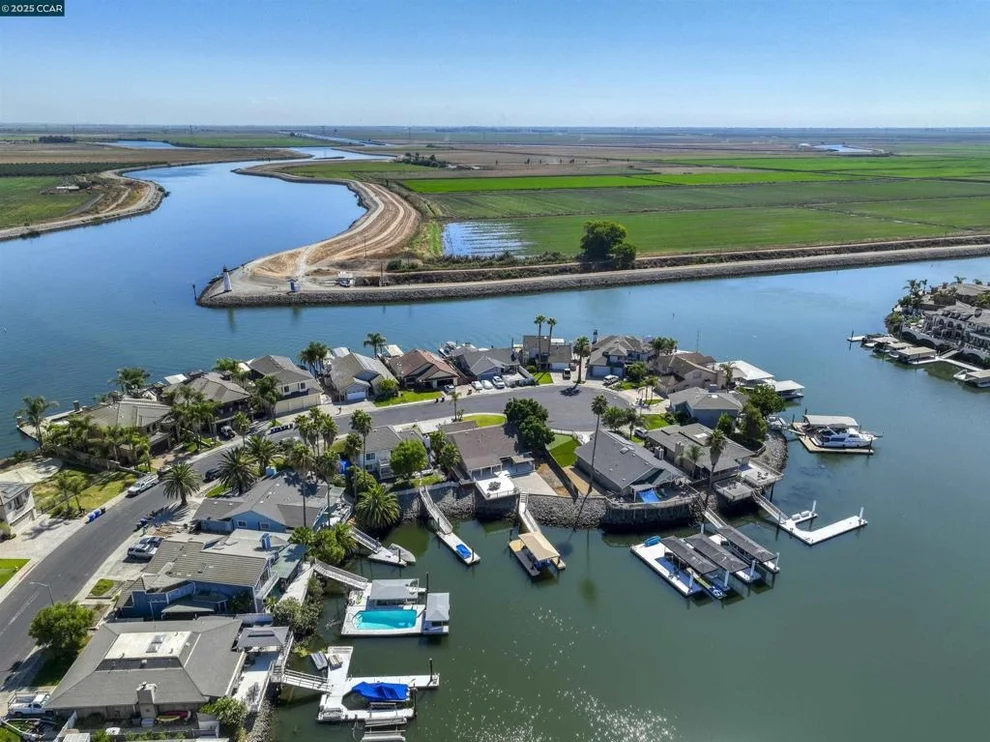 Unit for sale at 51 Discovery Bay Blvd, Discovery Bay, CA 94505