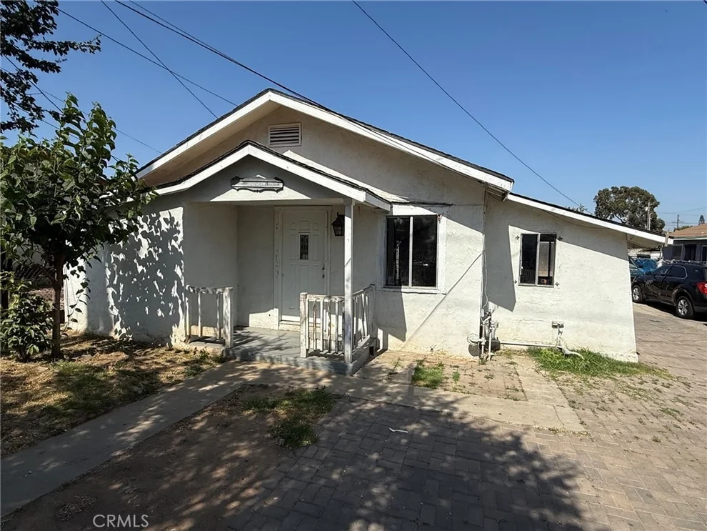 Unit for sale at 560 S McDonnell, Los Angeles, CA 90022