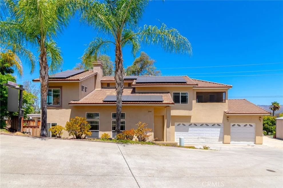 Unit for sale at 200 N Upas Street, Escondido, CA 92025