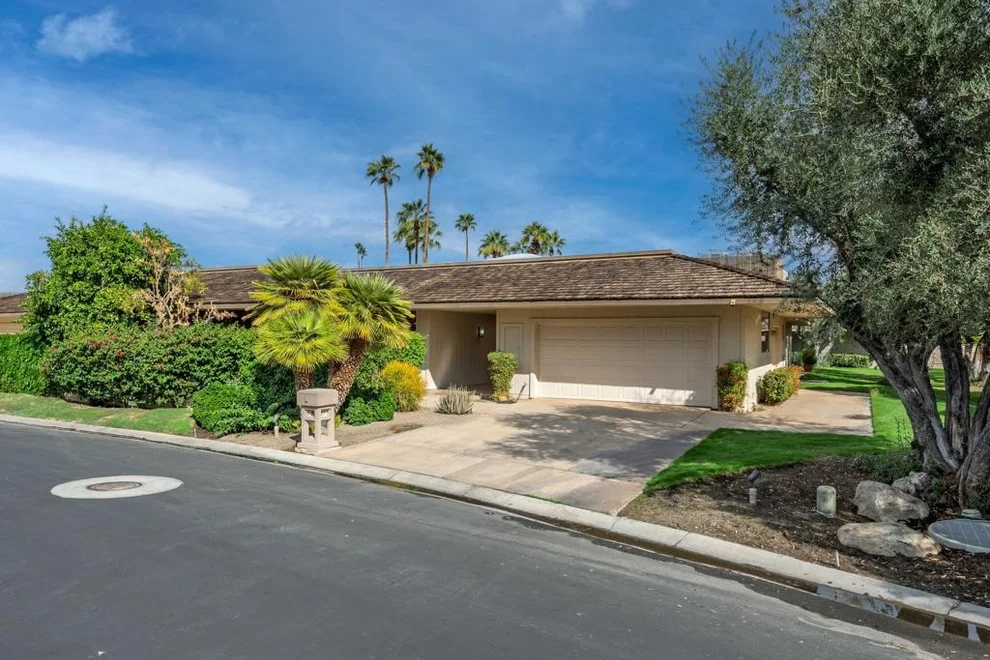 Unit for sale at 27 Cornell Drive, Rancho Mirage, CA 92270