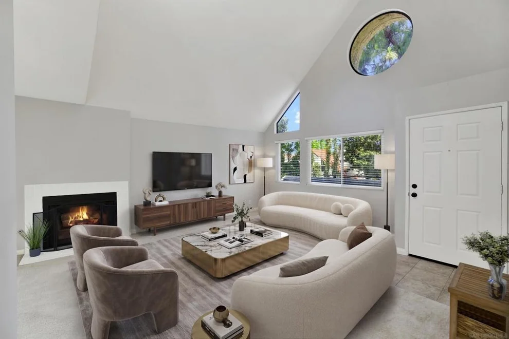Unit for sale at 11850 Caminito Ronaldo, San Diego, CA 92128