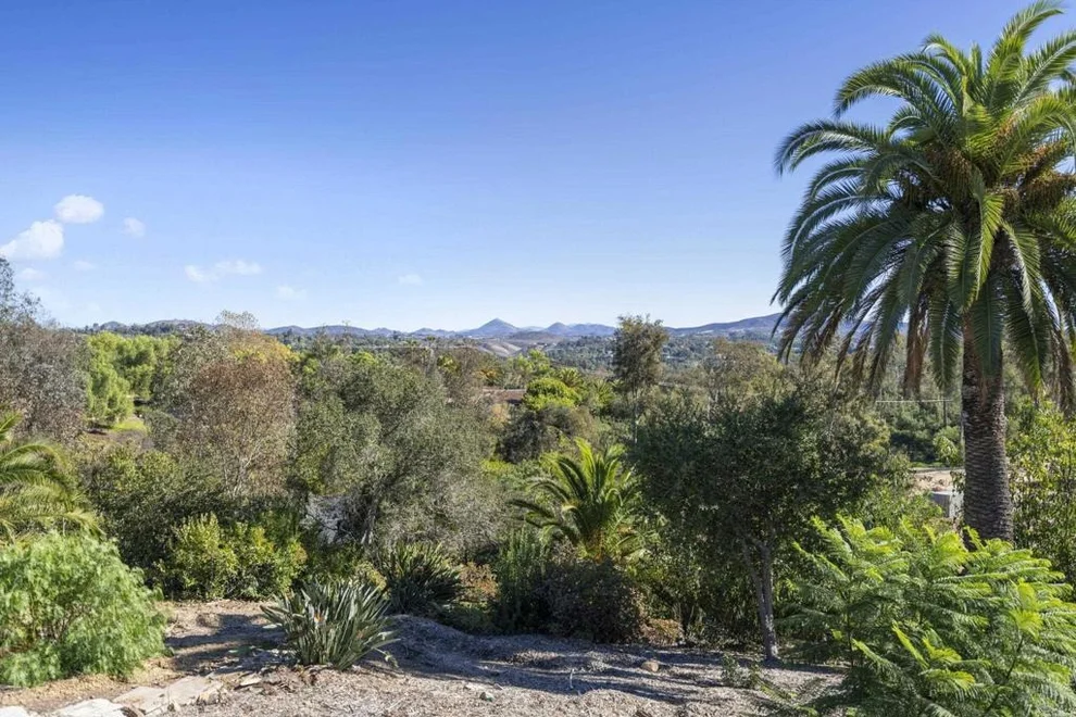 Unit for sale at 16312 Via Del Alba, Rancho Santa Fe, CA 92067