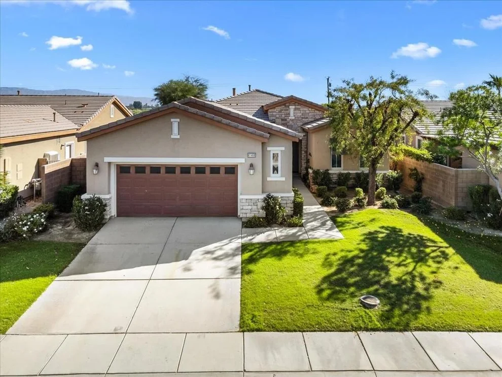 Unit for sale at 61466 Fire Barrel Drive, La Quinta, CA 92253