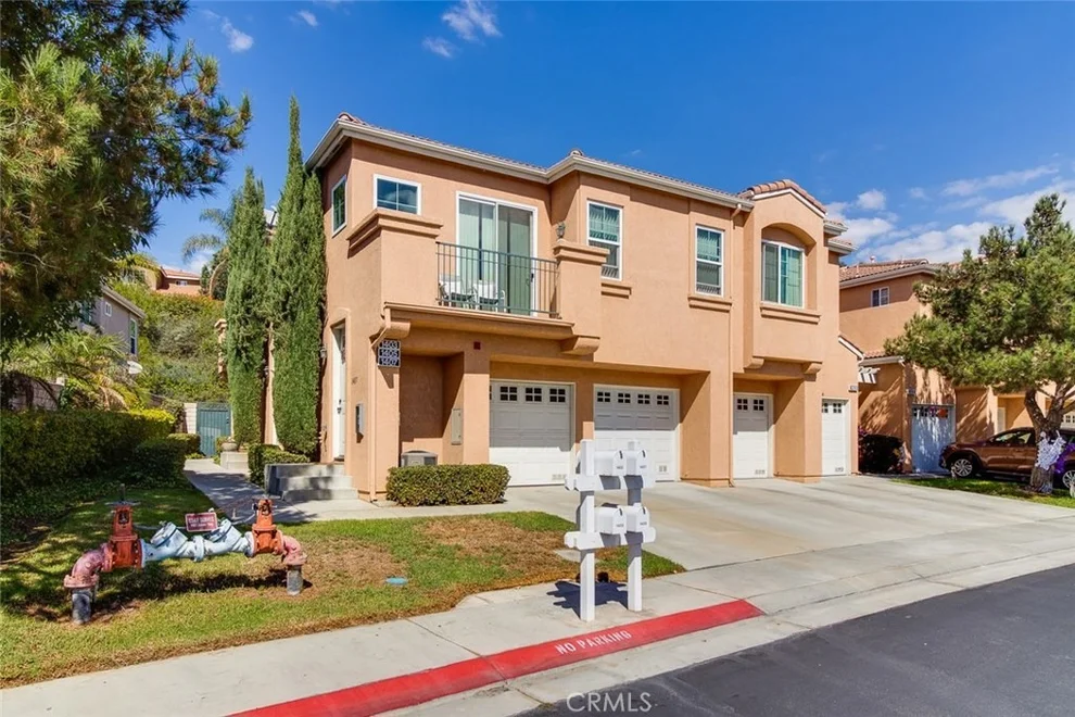 Unit for sale at 1405 Zehner Way, Placentia, CA 92870