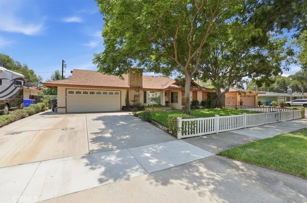 Unit for sale at 10426 Bonneville, Riverside, CA 92505