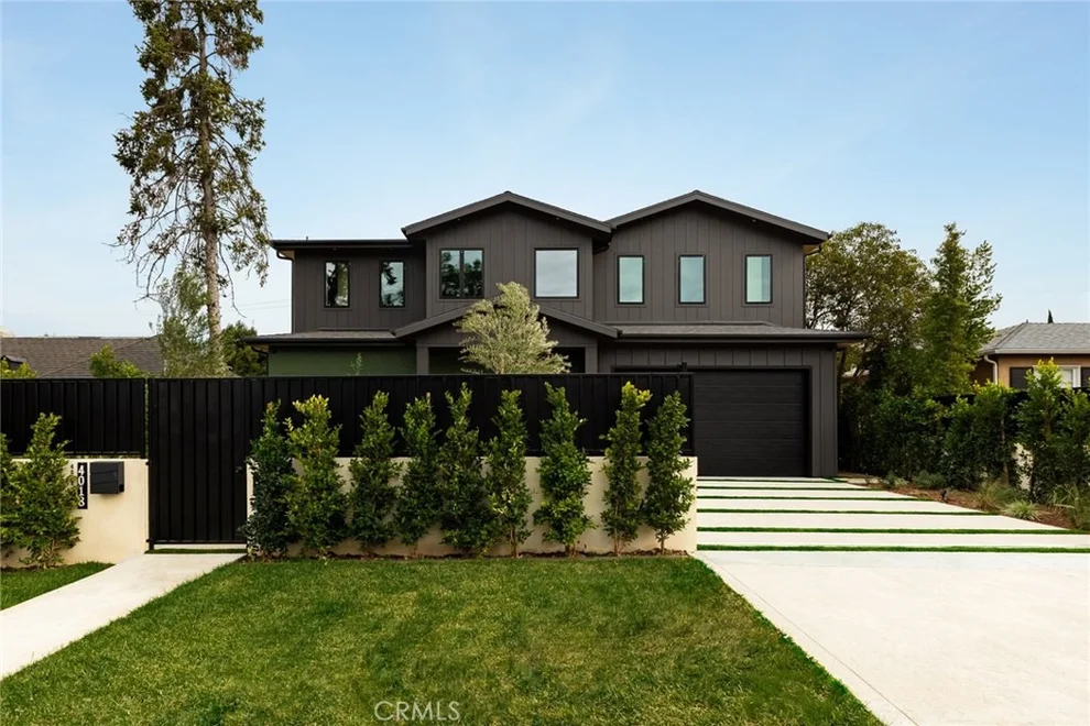 Unit for sale at 4018 Coldwater Canyon Avenue, Studio City, CA 91604