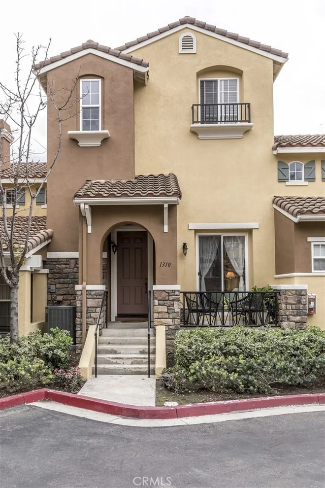 Unit for sale at 1310 Timberwood, Irvine, CA 92620