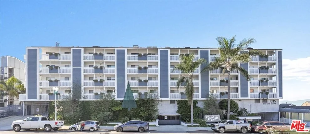Unit for sale at 615 Esplanade, Redondo Beach, CA 90277