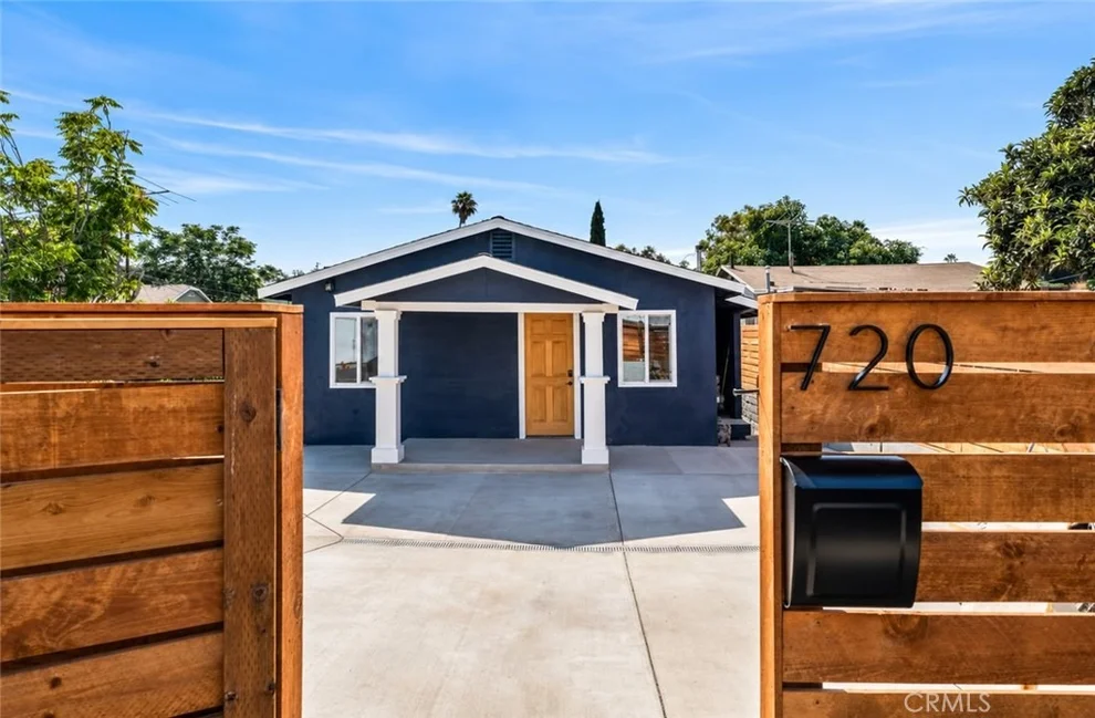 Unit for sale at 718 S Grande Vista, Los Angeles, CA 90023