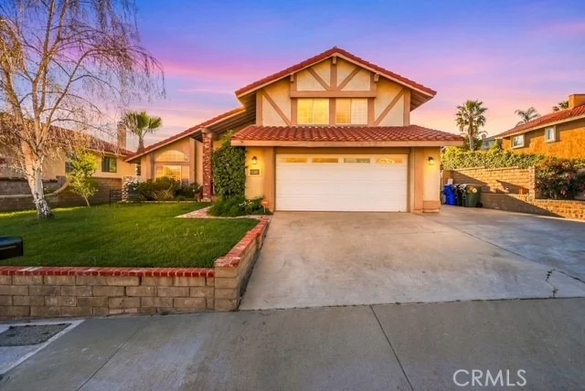 Unit for sale at 28375 Patricia Hill, Canyon Country, CA 91387