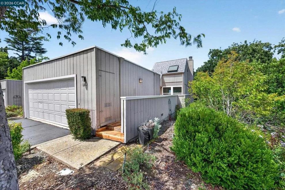 Unit for sale at 1654 Terrace Way, Walnut Creek, CA 94597